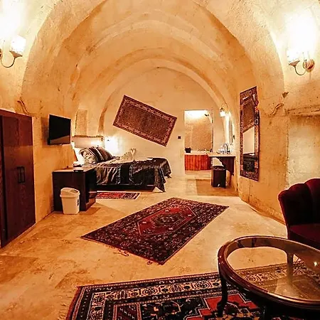 Zumrutuanka Cave 5*