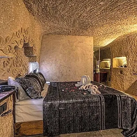 Отель Zumrutuanka Cave 5*