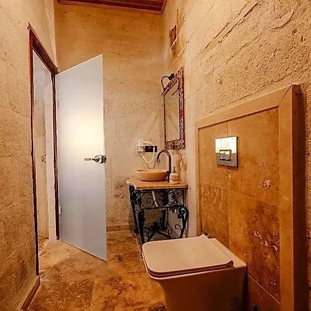 Zumrutuanka Cave 5*